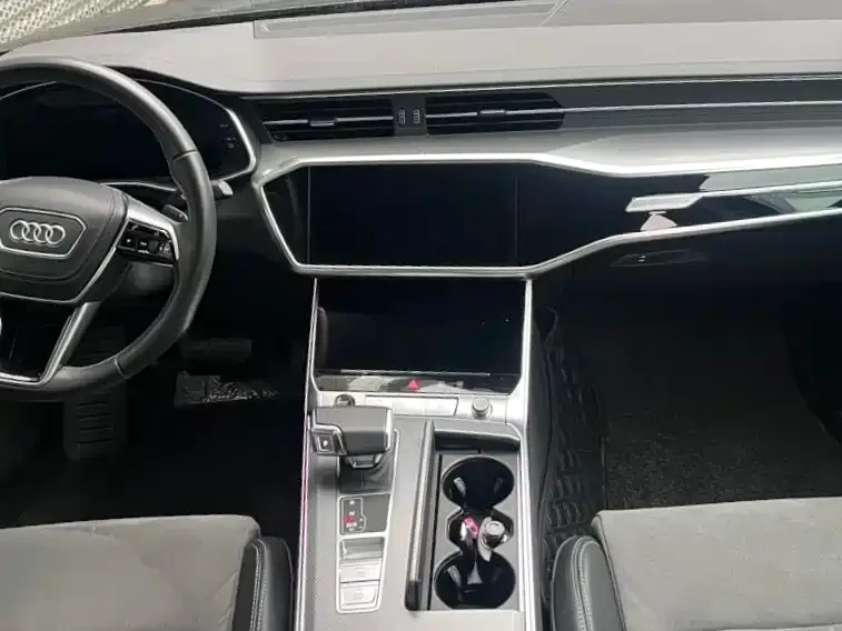 Audi A6L 2024 из CN, фото 2
