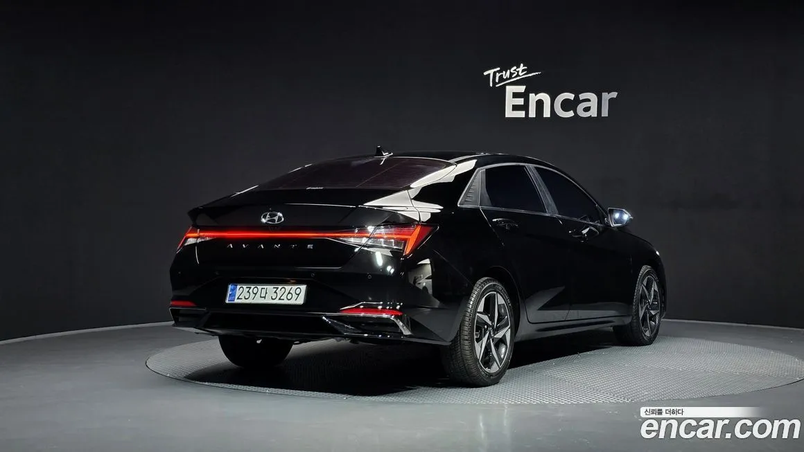 Hyundai AVANTE — фото 2