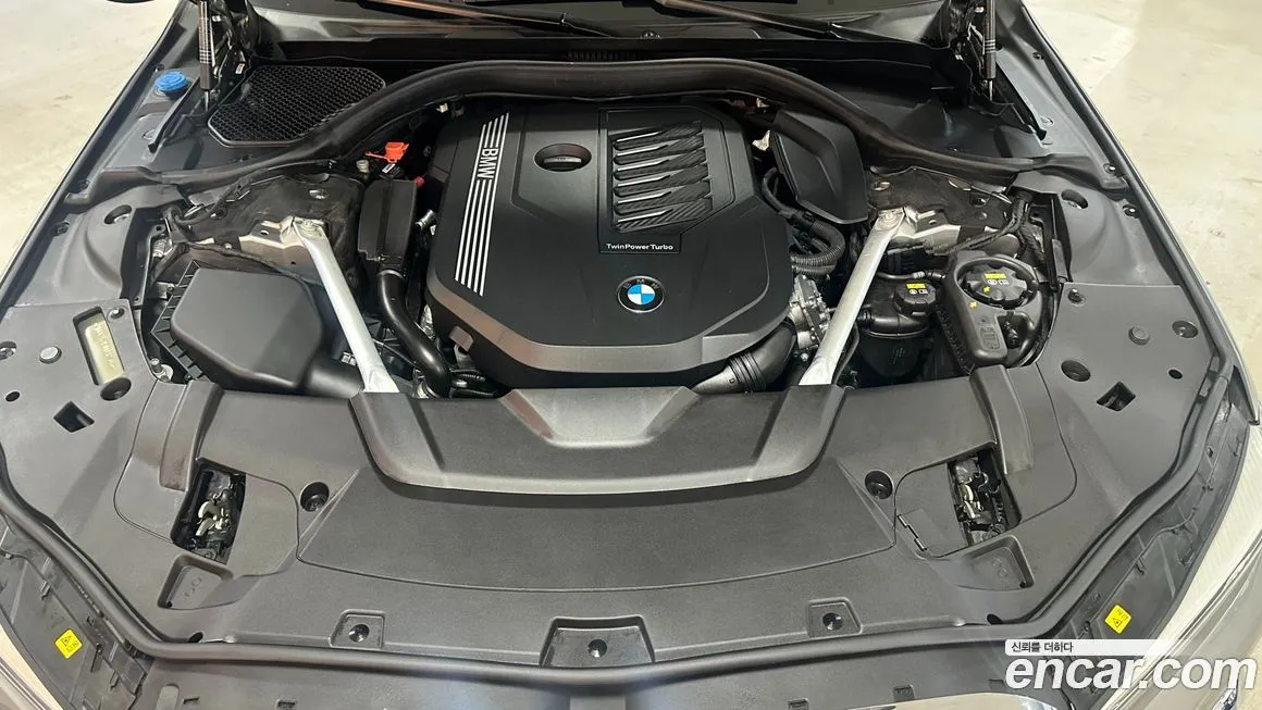 BMW 7-Series 2021 из KR, фото 10
