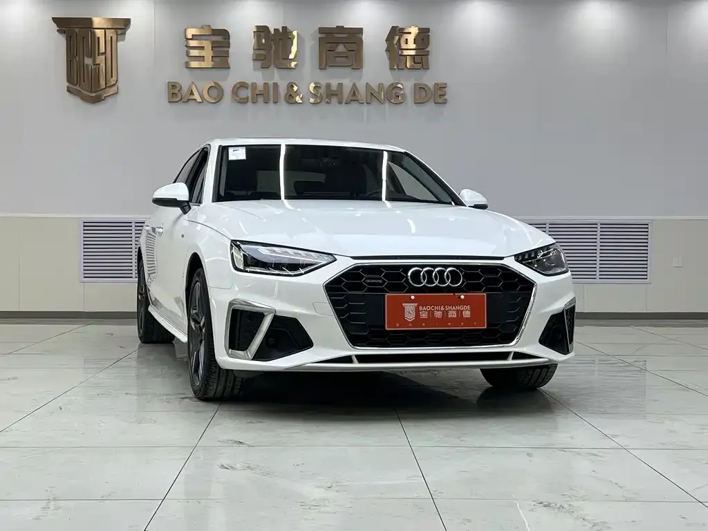 Audi A4L 2021 из CN, фото 6
