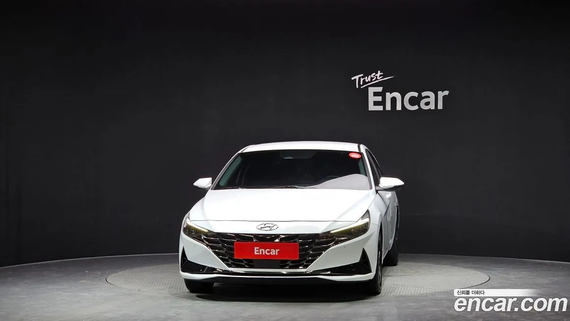 Hyundai AVANTE — фото 3