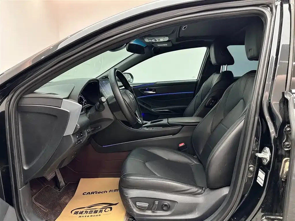 Toyota Avalon 2023 из CN, фото 3