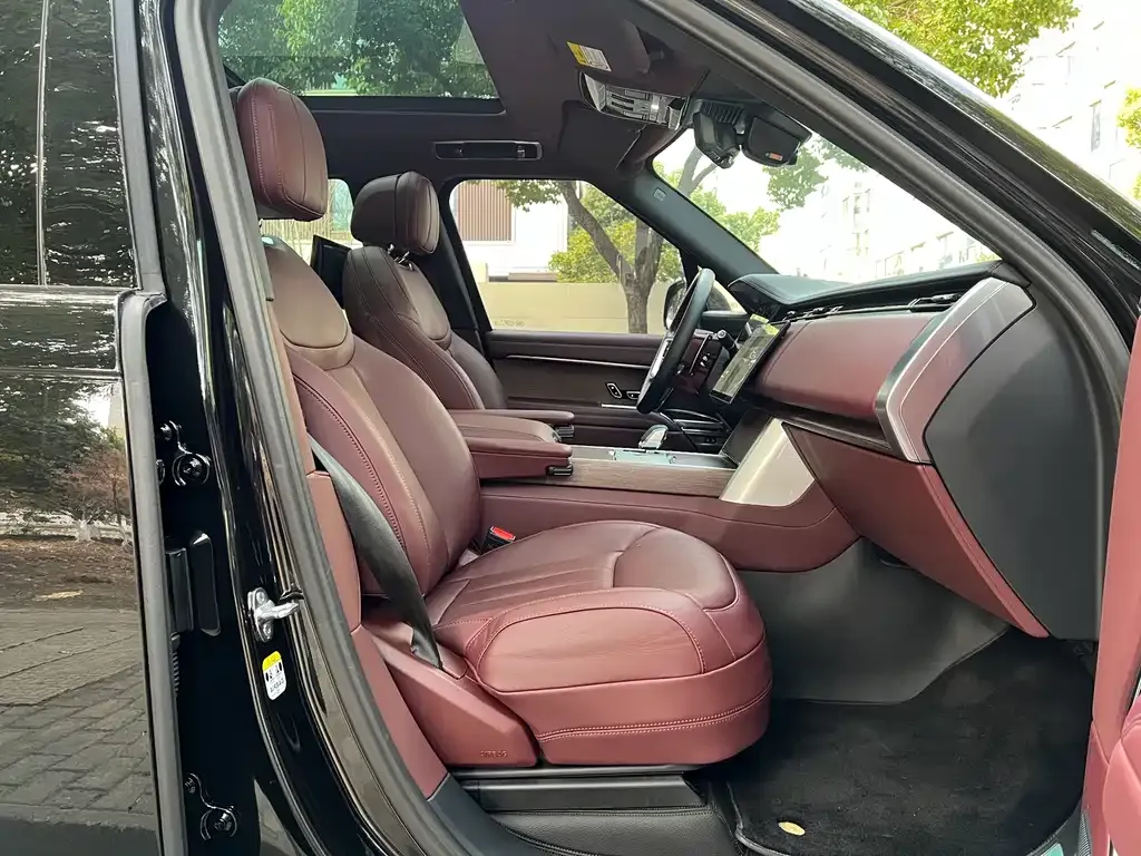 Land Rover Range Rover 2025 из CN, фото 10