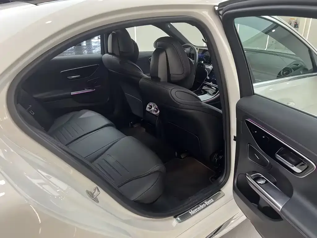 Mercedes-Benz C-Class New Energy 2024 из CN, фото 10