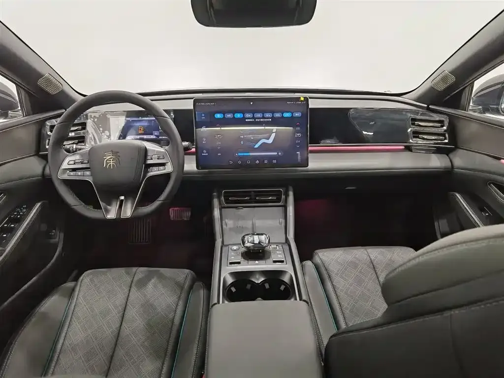 BYD Qin L 2025 из CN, фото 6