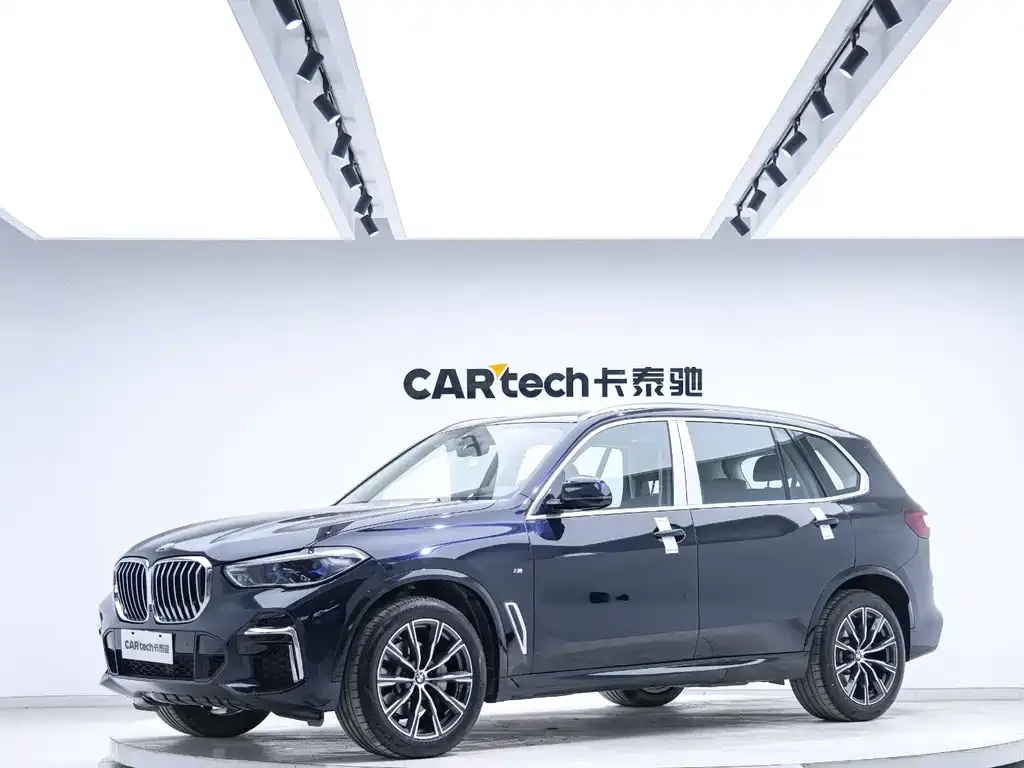 BMW X5 — фото 1