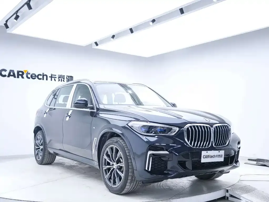 BMW X5 — фото 2