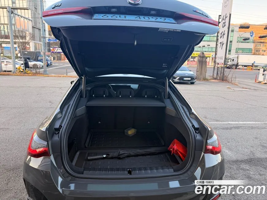 BMW i4 2024 из KR, фото 5