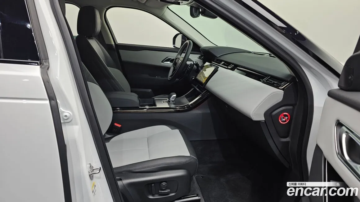 Land Rover Range Rover Velar 2025 из KR, фото 10