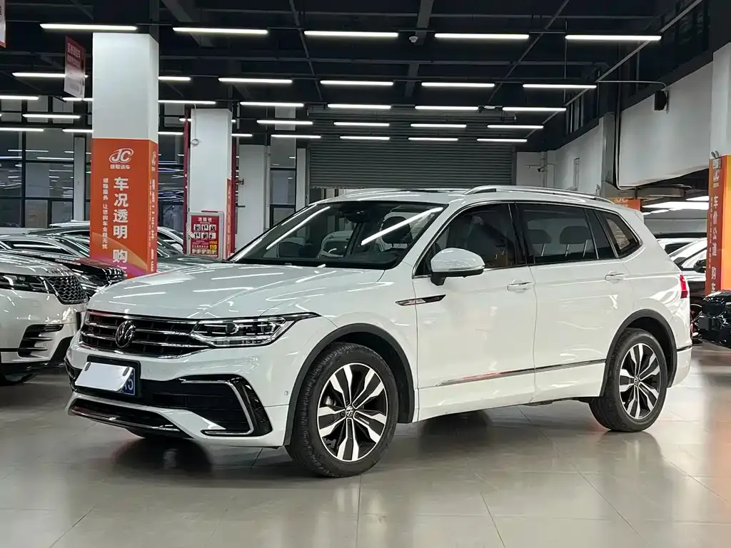 Volkswagen Tiguan L 2024 из CN, фото 1