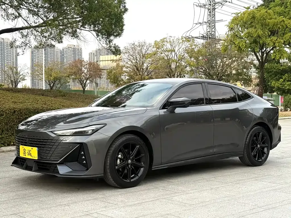 Changan UNI-V 2023 из CN, фото 1