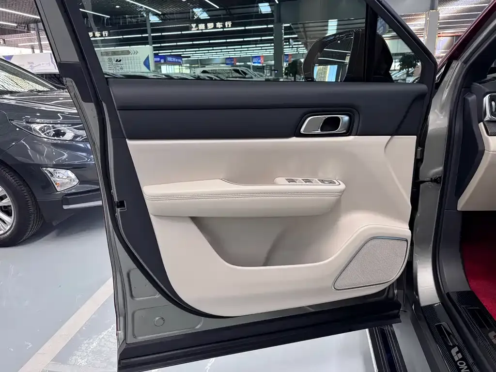 Li Auto ONE 2022 из CN, фото 3
