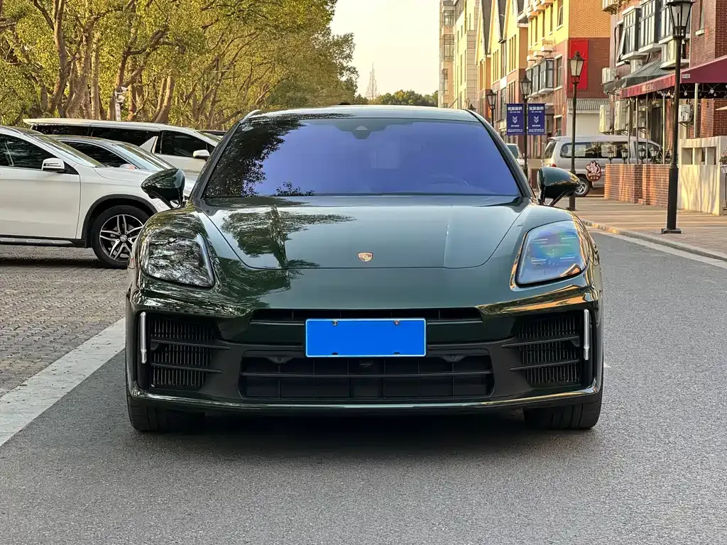 Porsche Panamera 2025 из CN, фото 8