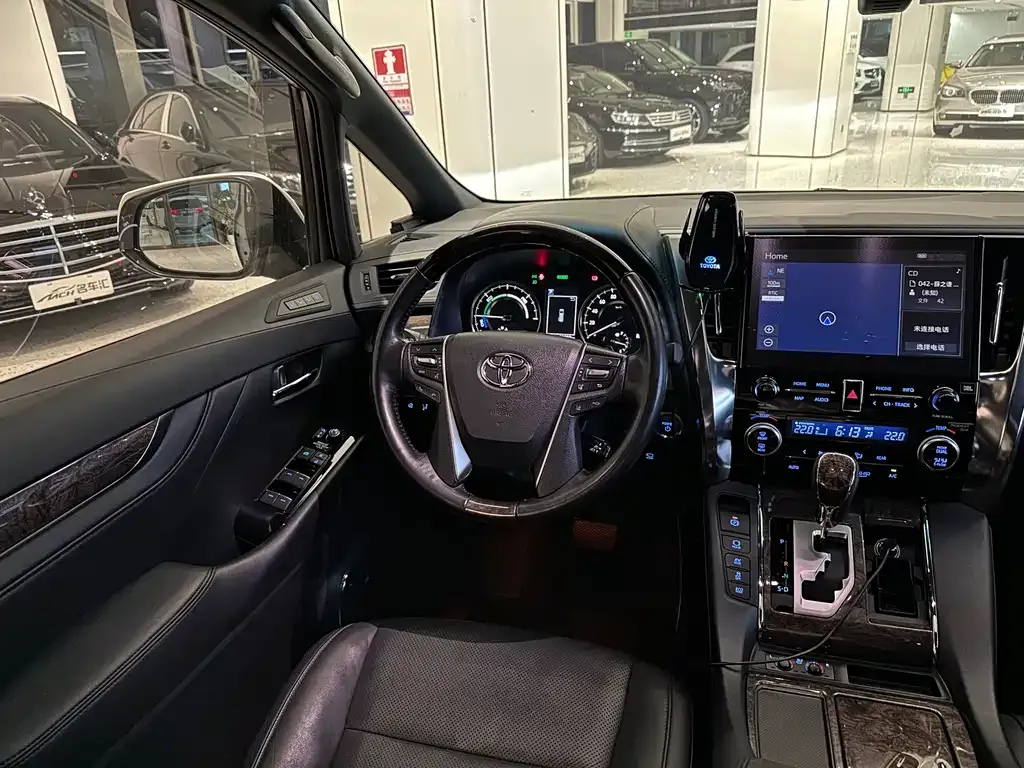 Toyota Alphard 2022 из CN, фото 6