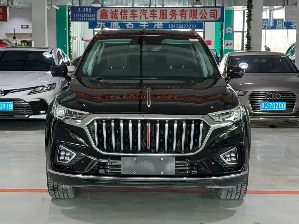Hongqi HS5 — фото 5