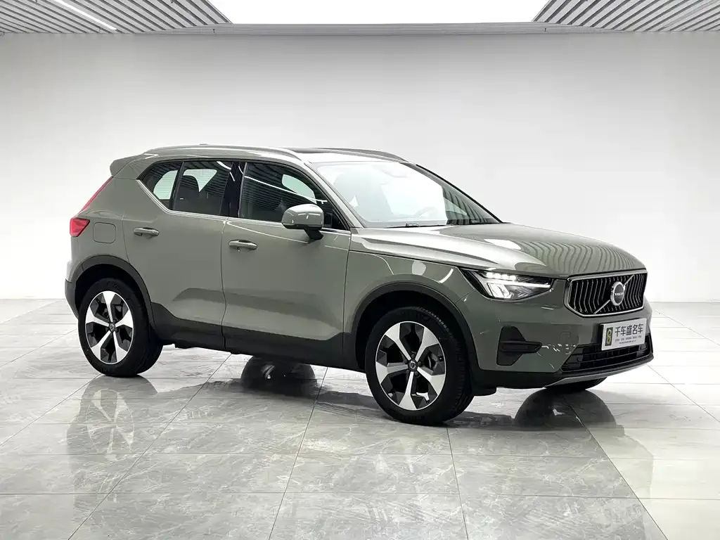 Volvo XC40 2024 из CN, фото 7