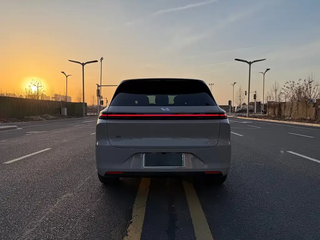 Li Auto L6 2024 из CN, фото 9