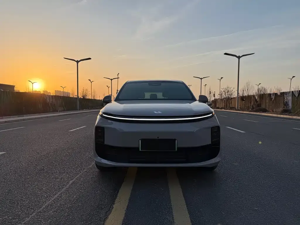 Li Auto L6 2024 из CN, фото 3