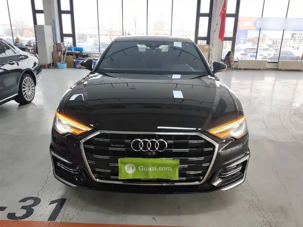 Audi A6L 2023 из CN, фото 6