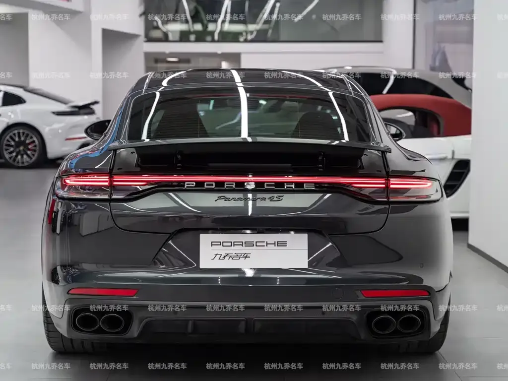 Porsche Panamera 2023 из CN, фото 3
