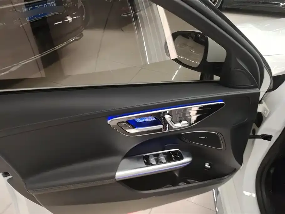 Mercedes-Benz C-Class 2024 из CN, фото 4