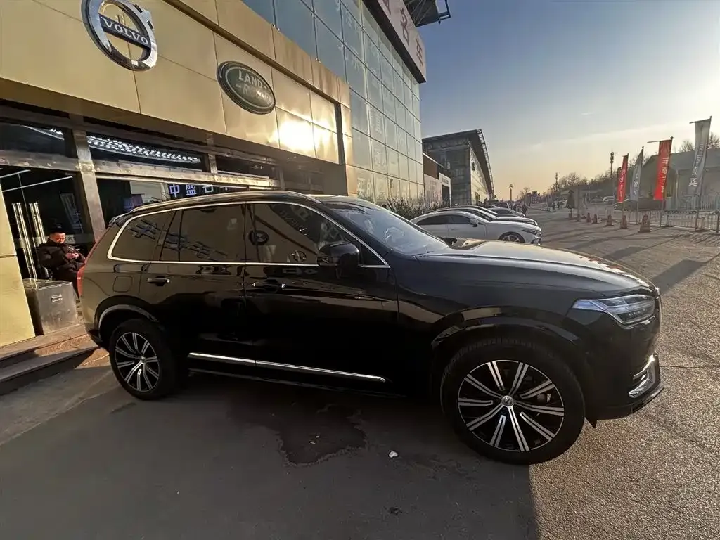 Volvo XC90 2021 из CN, фото 8