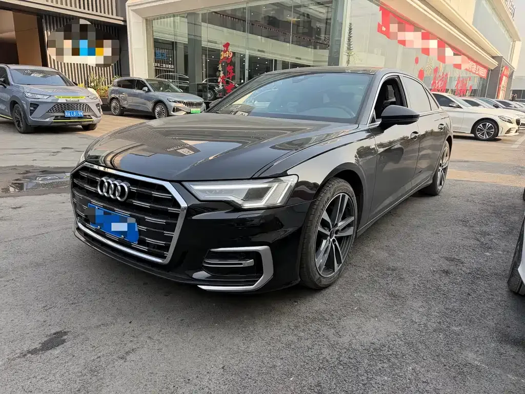Audi A6L 2023 из CN, фото 1