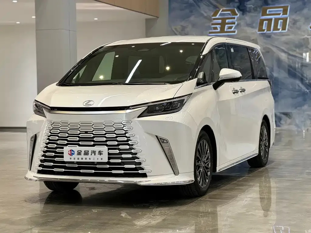 Lexus LM 2024 из CN, фото 1