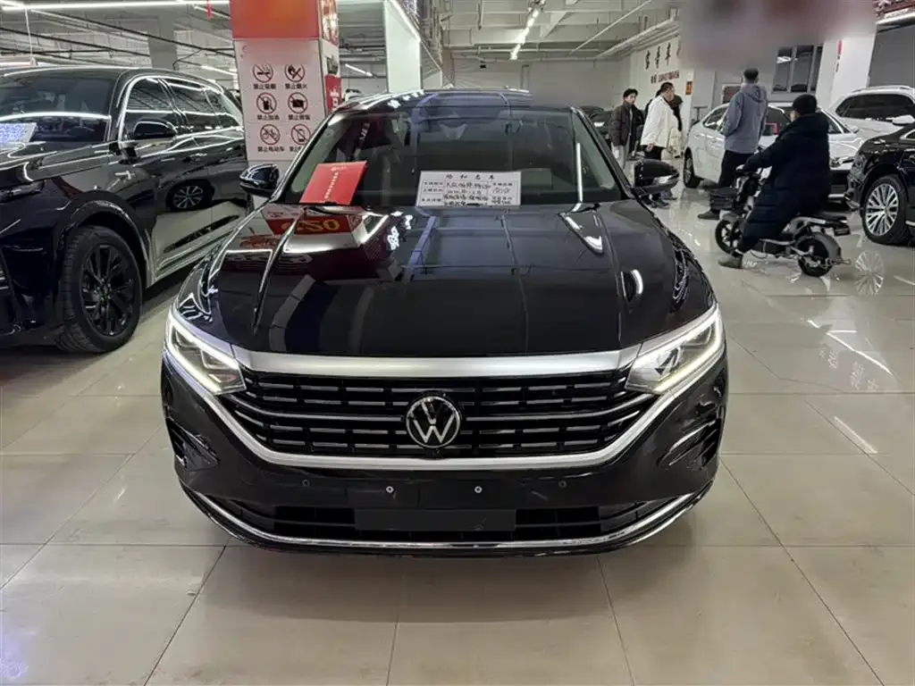Volkswagen Passat — фото 6