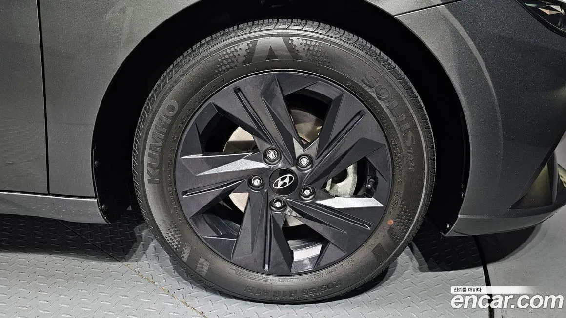 Hyundai AVANTE 2022 из KR, фото 3
