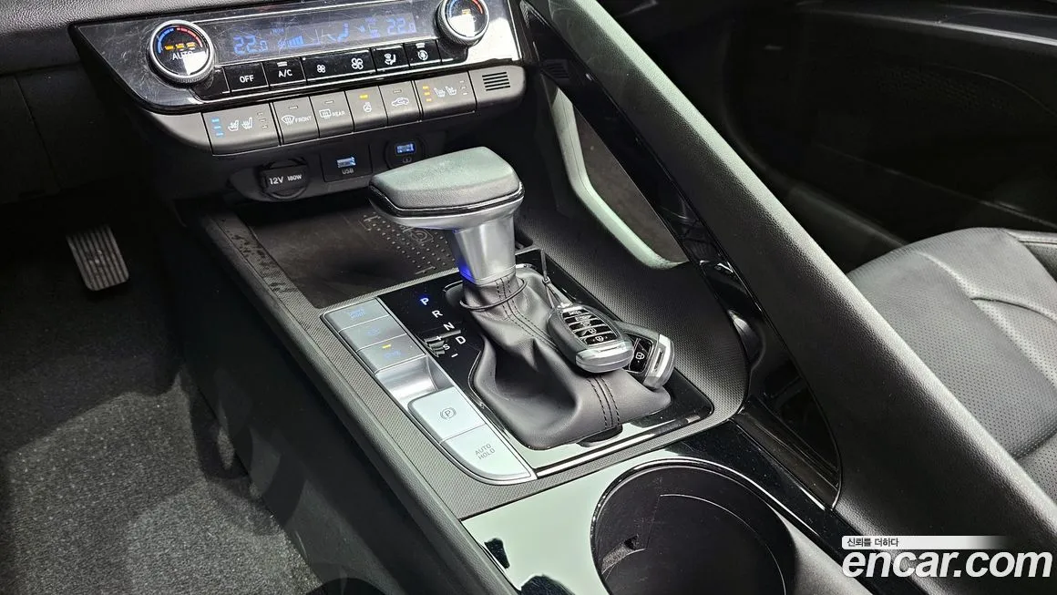 Hyundai AVANTE 2022 из KR, фото 8