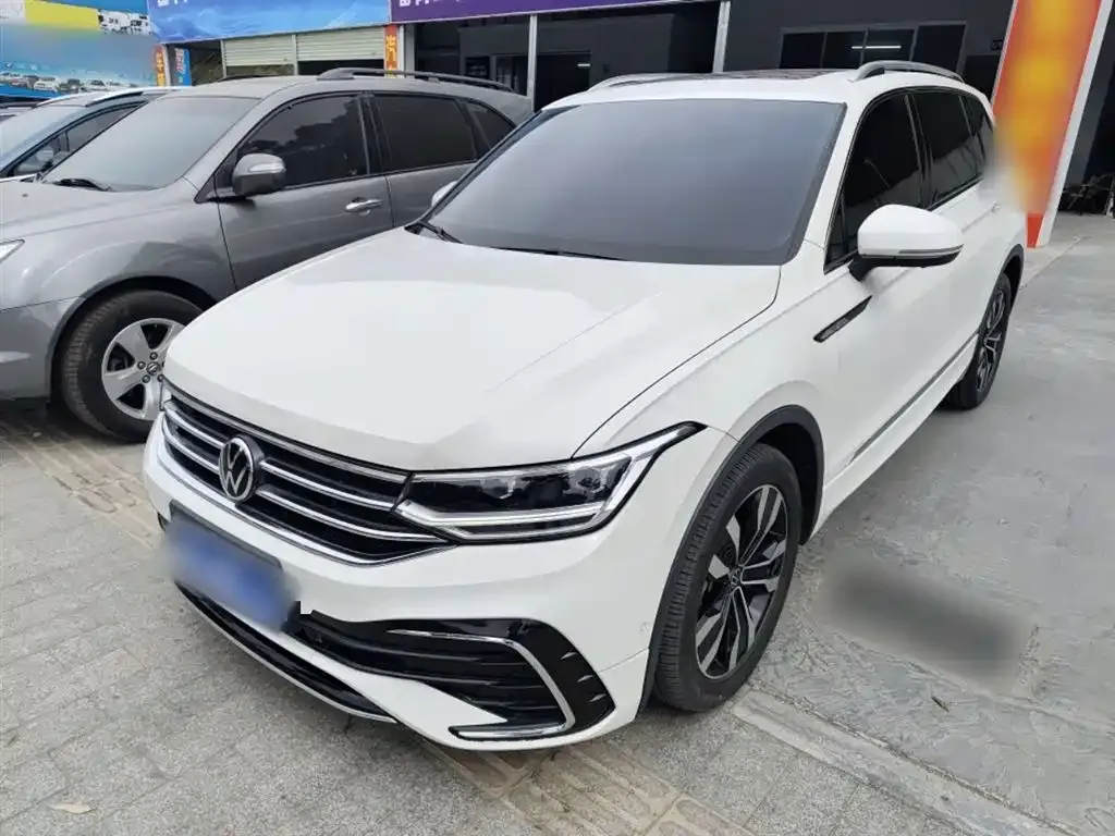 Volkswagen Tiguan L 2022 из CN, фото 5