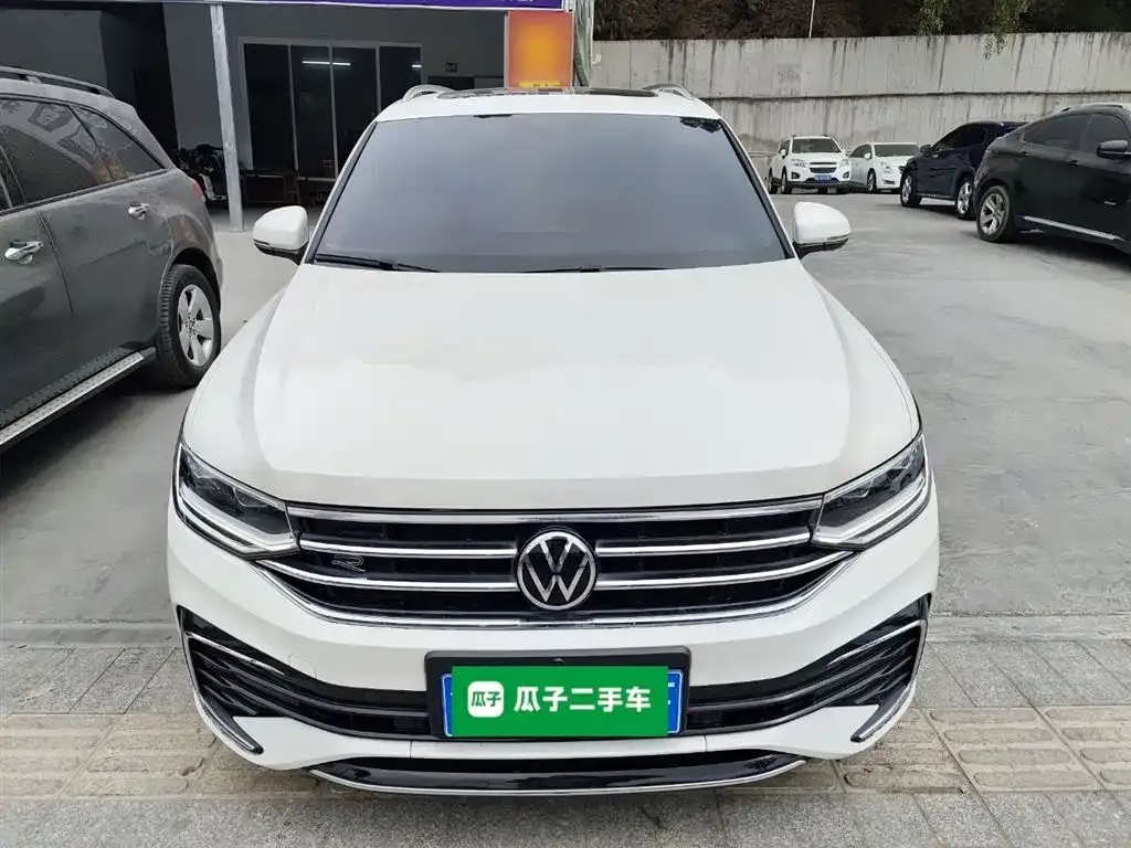 Volkswagen Tiguan L 2022 из CN, фото 10