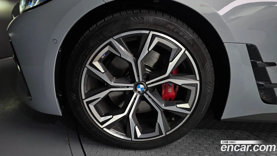 BMW 4-Series 2022 из KR, фото 8
