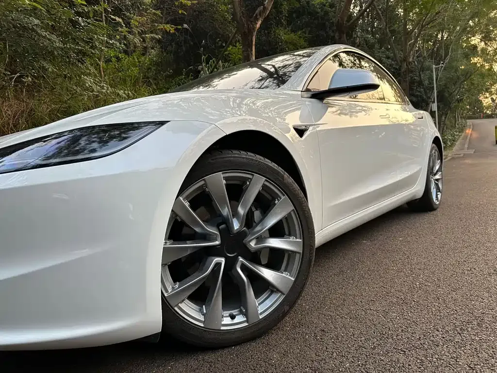 Tesla Model 3 2024 из CN, фото 7