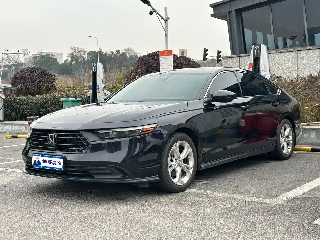 Honda Accord 2024 из CN, фото 1