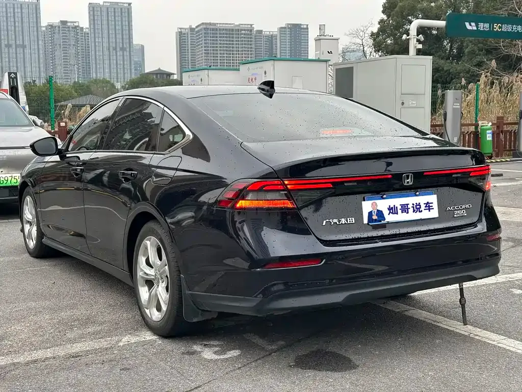 Honda Accord 2024 из CN, фото 10