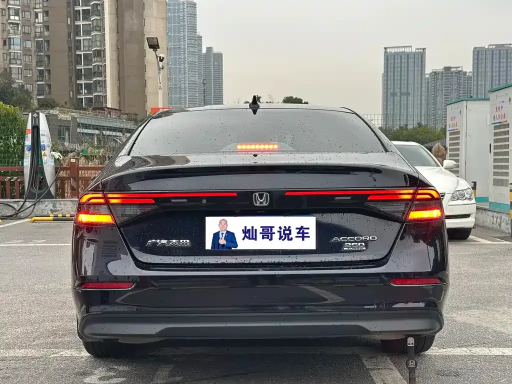 Honda Accord 2024 из CN, фото 6