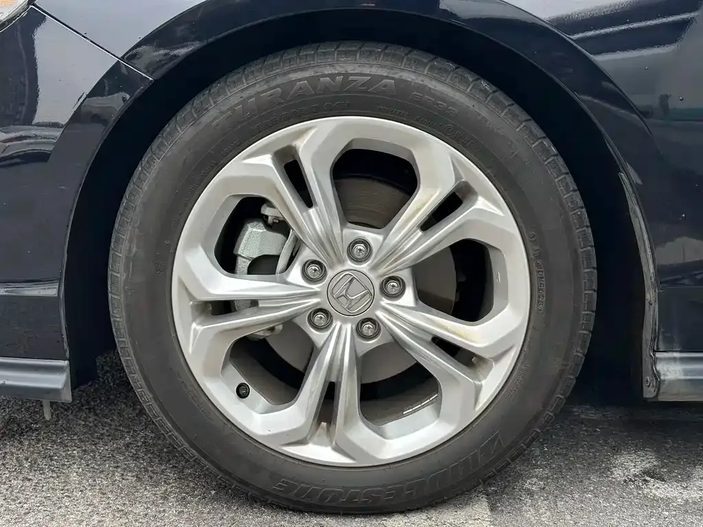 Honda Accord 2024 из CN, фото 2