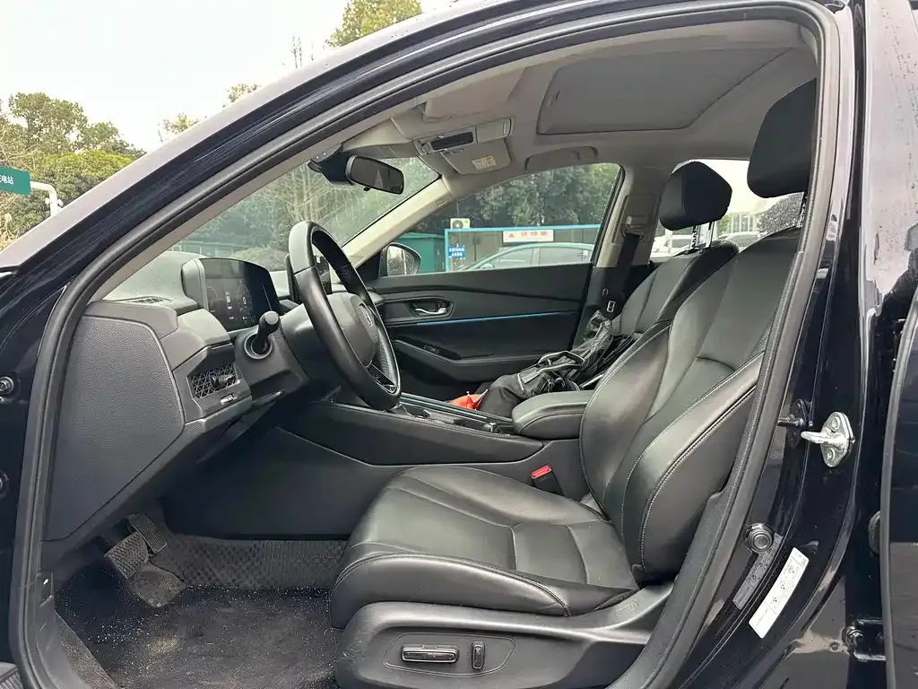 Honda Accord 2024 из CN, фото 4