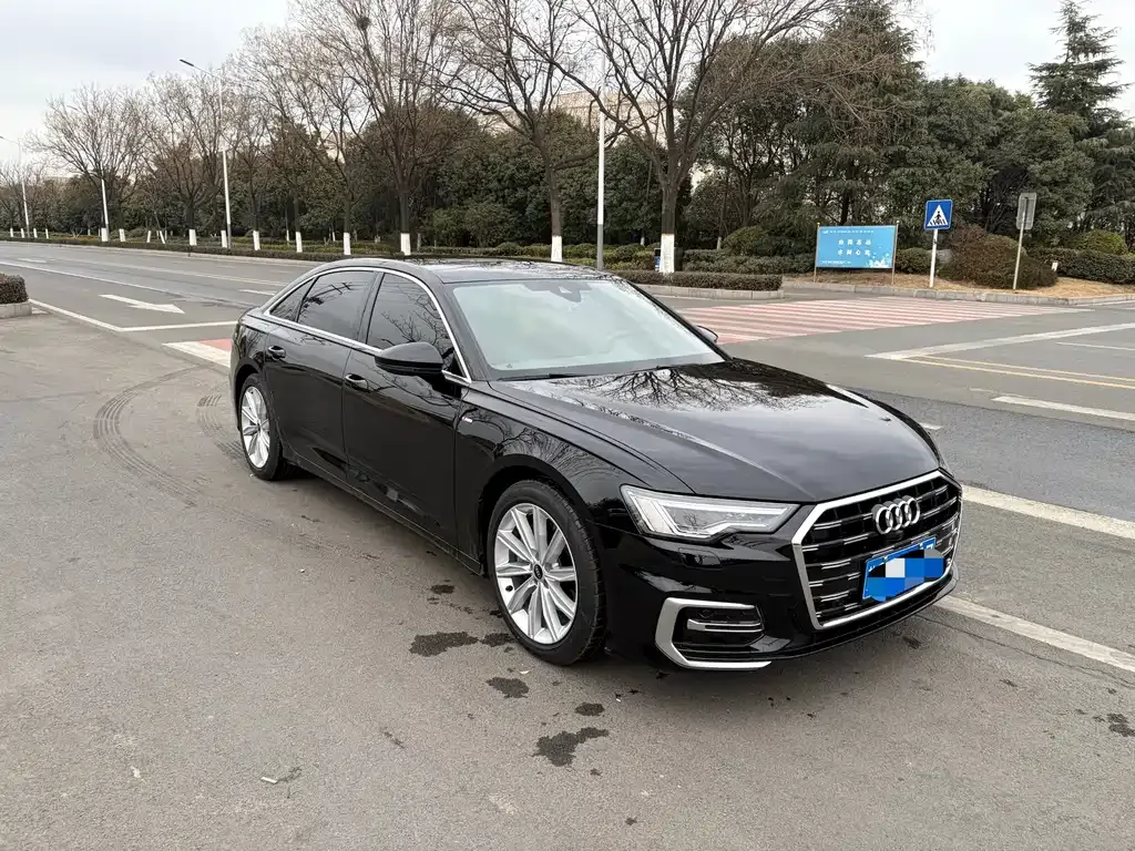Audi A6L 2023 из CN, фото 9