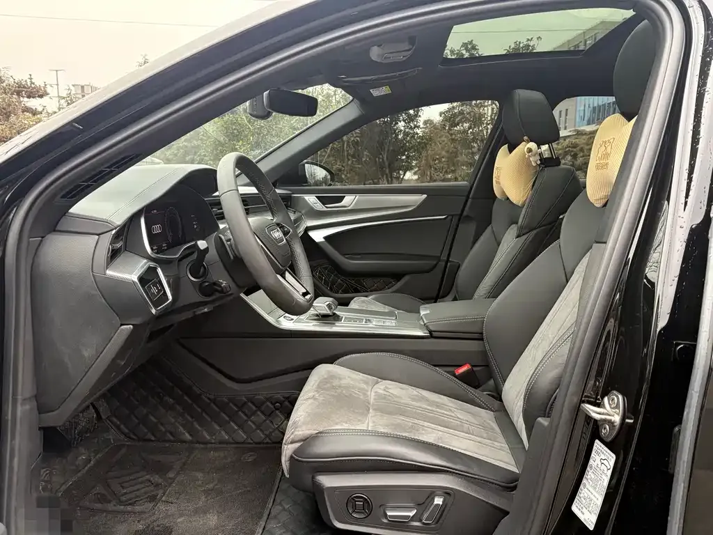 Audi A6L 2023 из CN, фото 5
