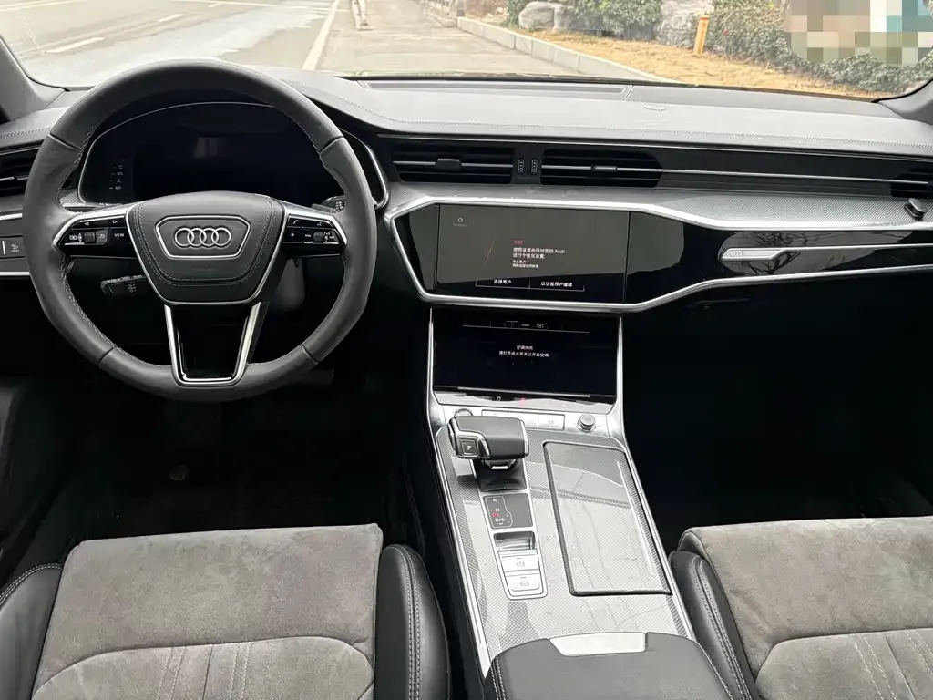 Audi A6L 2023 из CN, фото 3