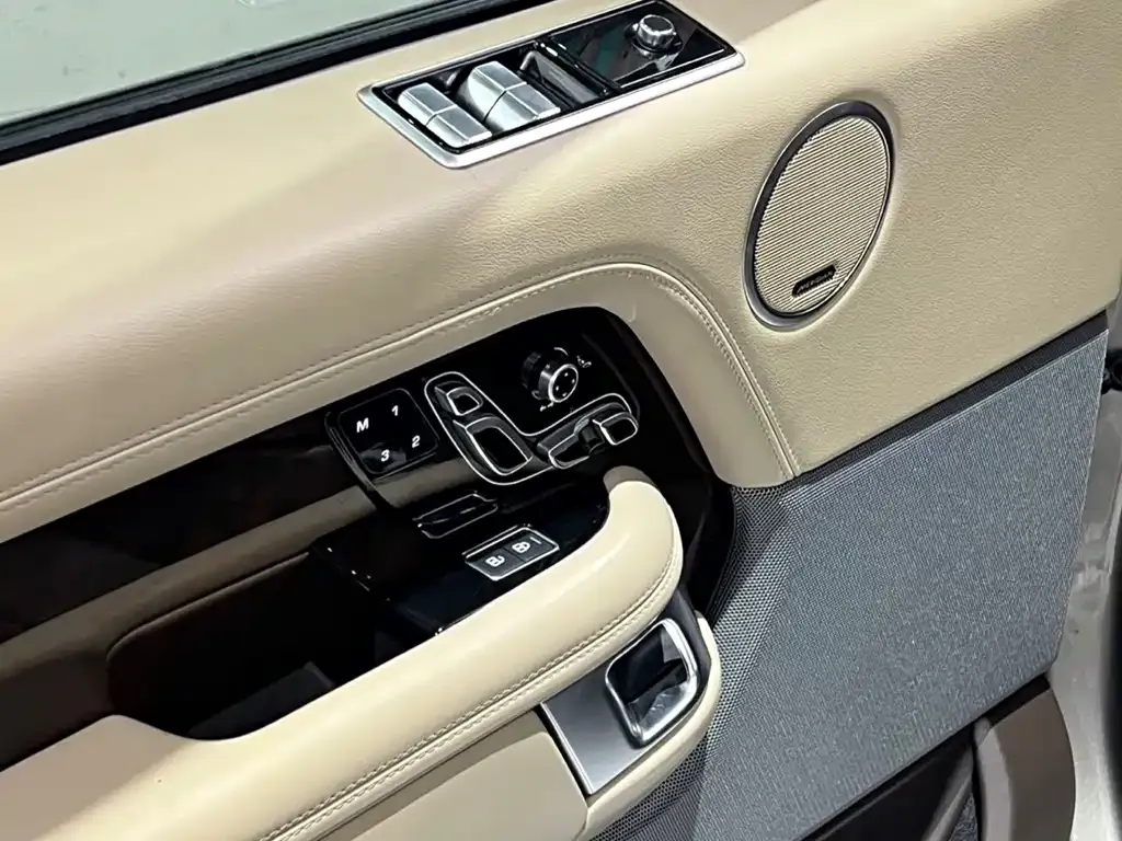 Land Rover Range Rover 2021 из CN, фото 6