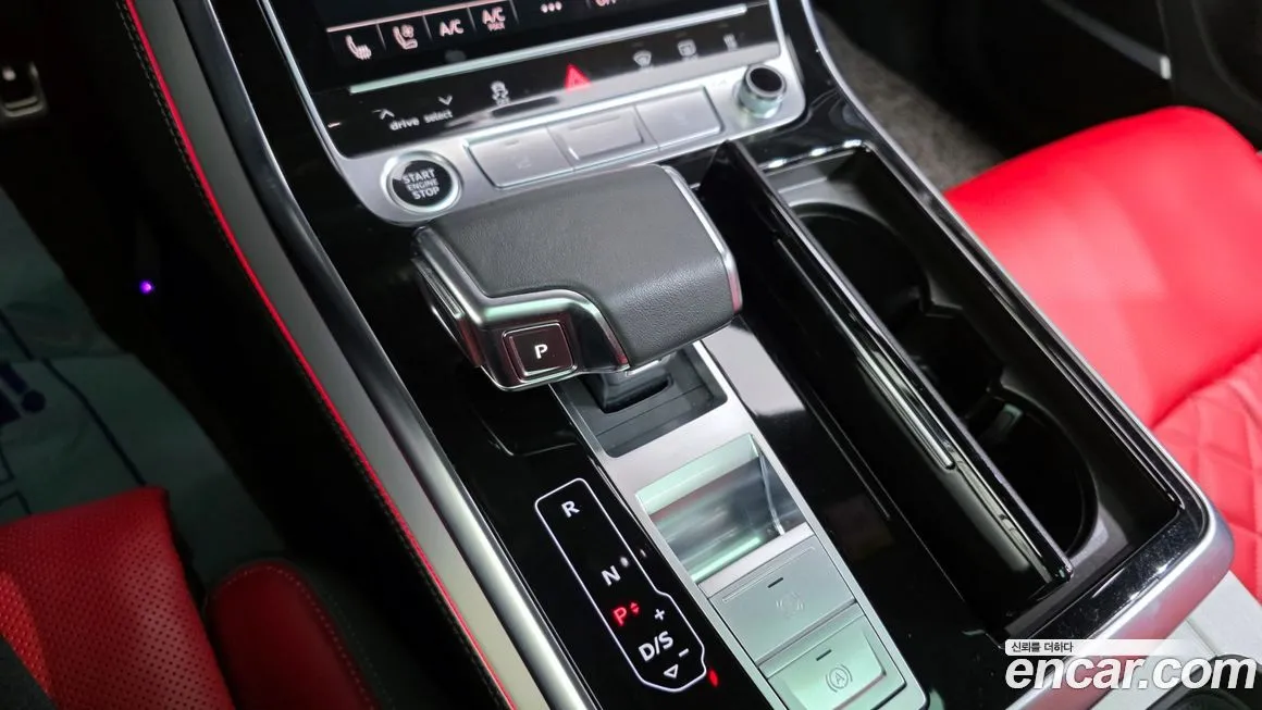 Audi Q8 2023 из KR, фото 6
