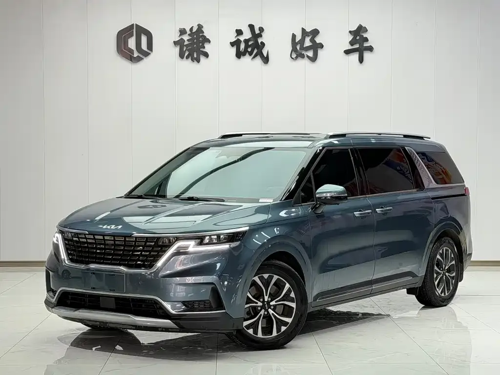 Kia Carnival 2021 из CN, фото 1