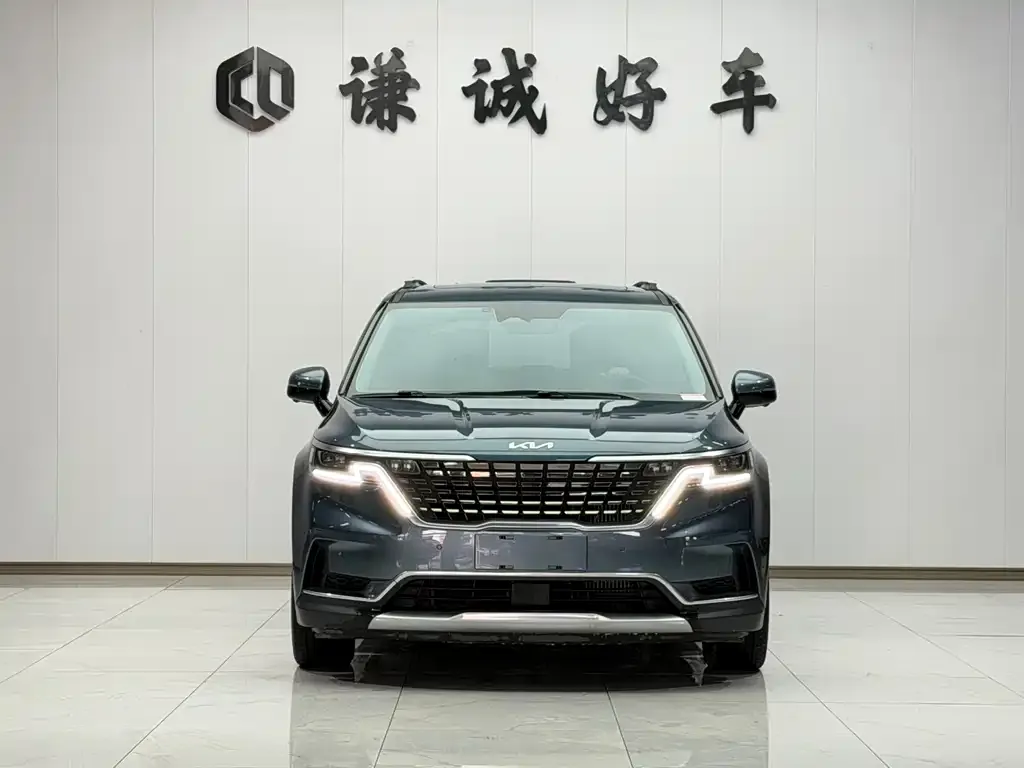 Kia Carnival 2021 из CN, фото 5
