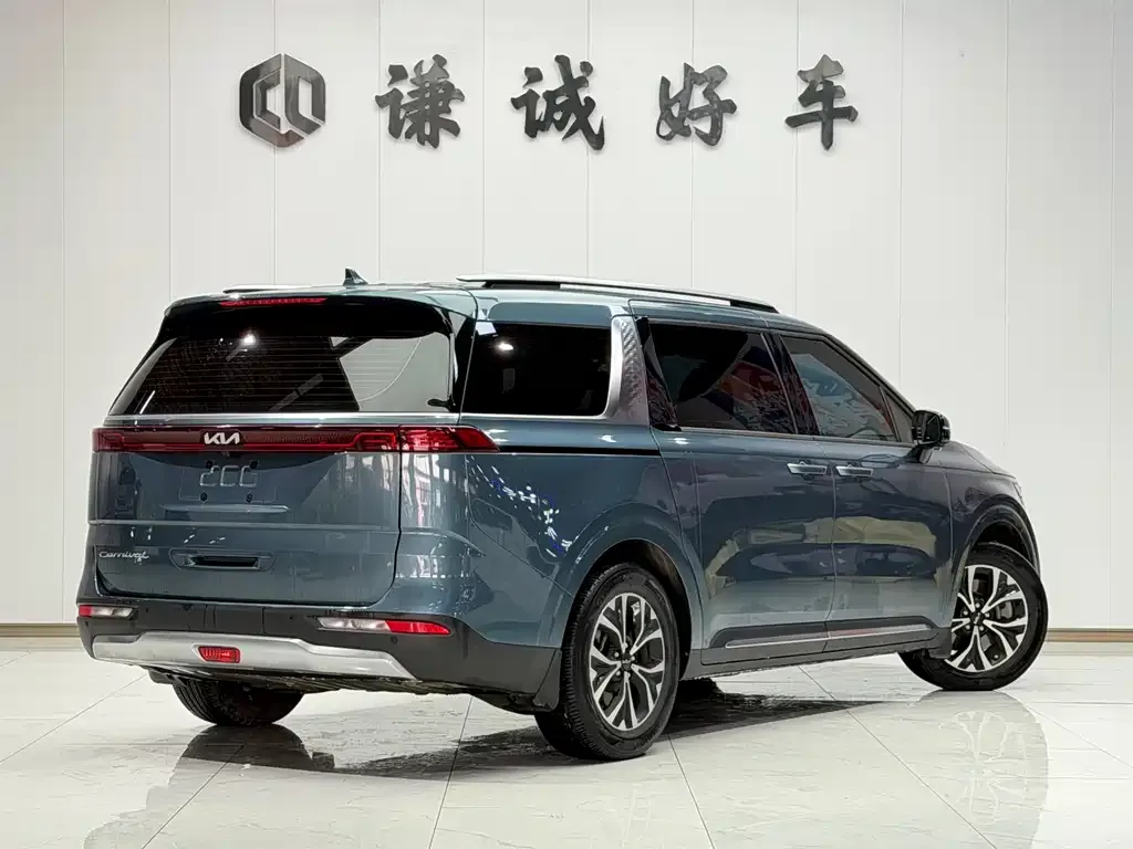 Kia Carnival 2021 из CN, фото 9
