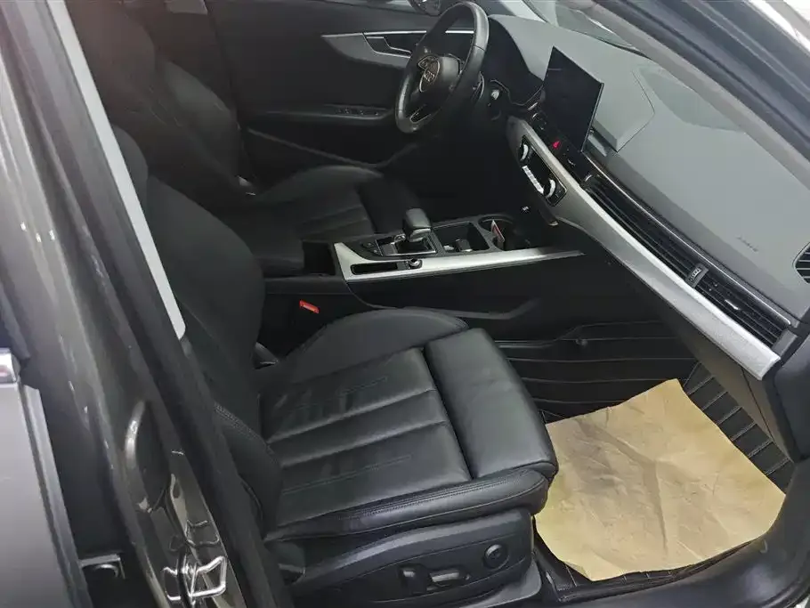 Audi A4 (Import) 2021 из CN, фото 3