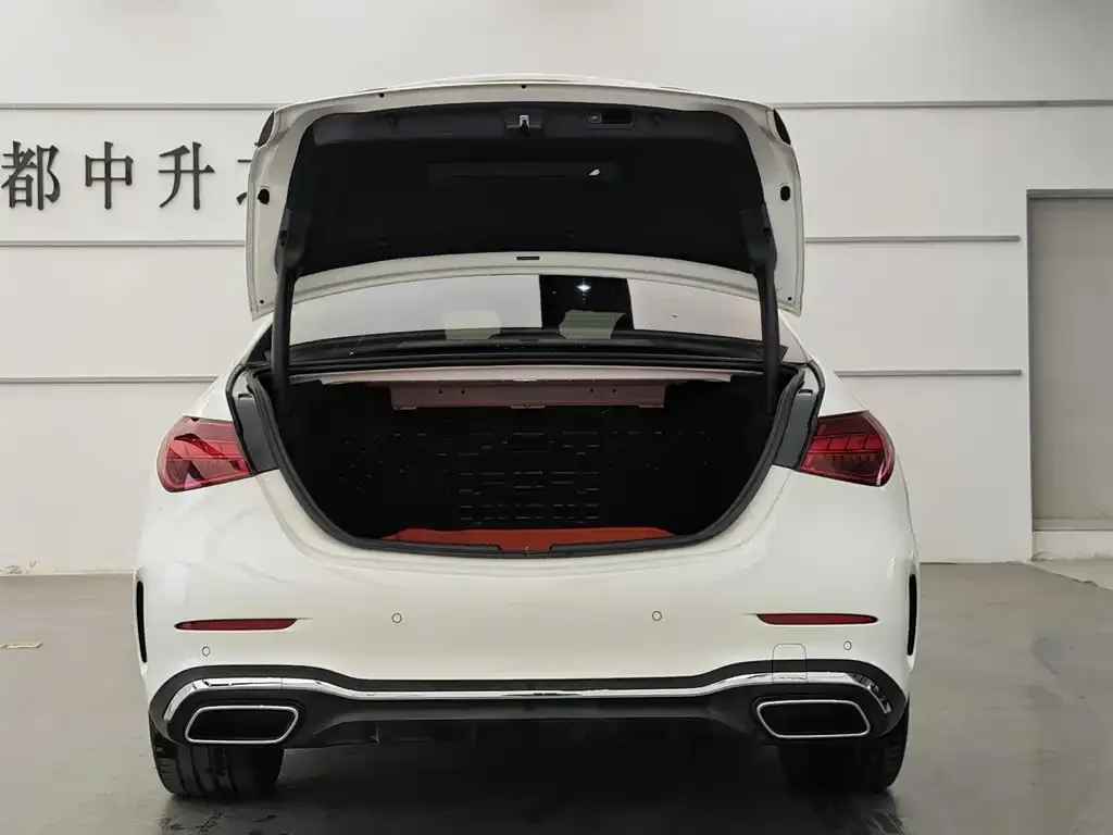 Mercedes-Benz C-Class 2023 из CN, фото 10